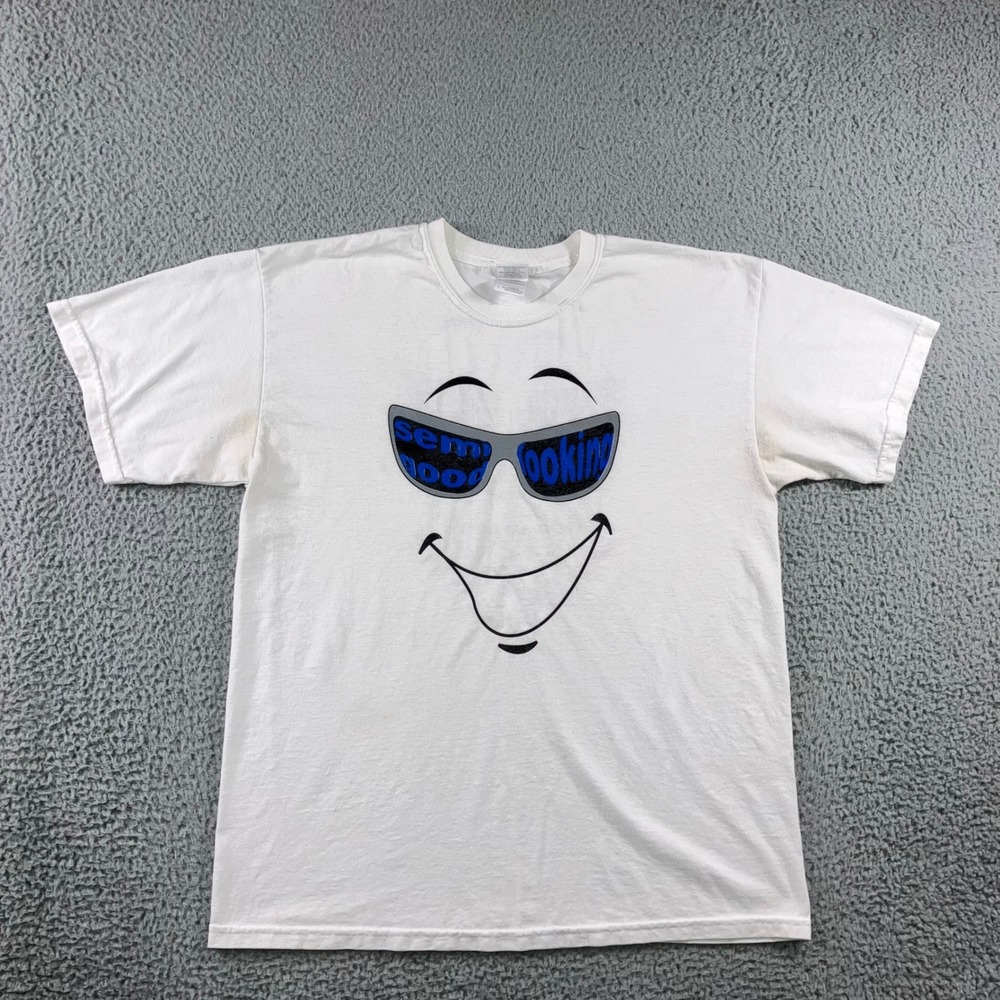 VTG Gildan Graphic T-Shirt Men L Semi Good Looking Sunglasses Smiley Face Tee‎